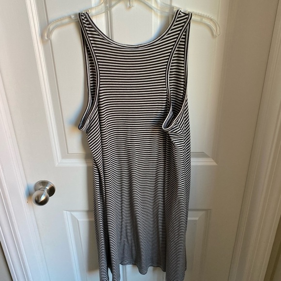 Mossimo Supply Co Striped Razorback Casual Dress - Picture 3 of 3